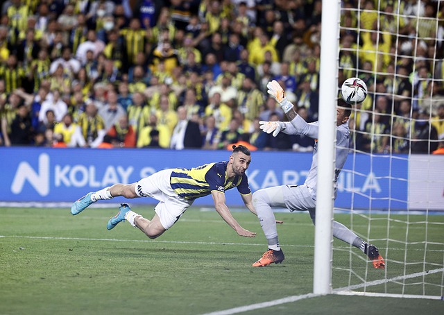 尤其是在邊 尤其是在邊